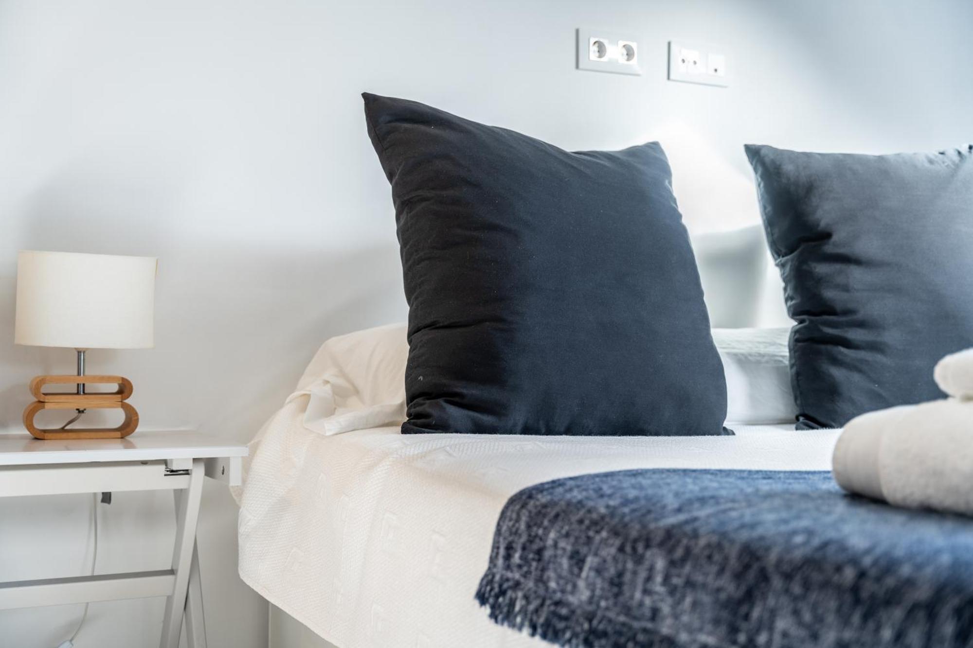 New And Bright Puertochico Attic Apartment Сантандер Екстериор снимка